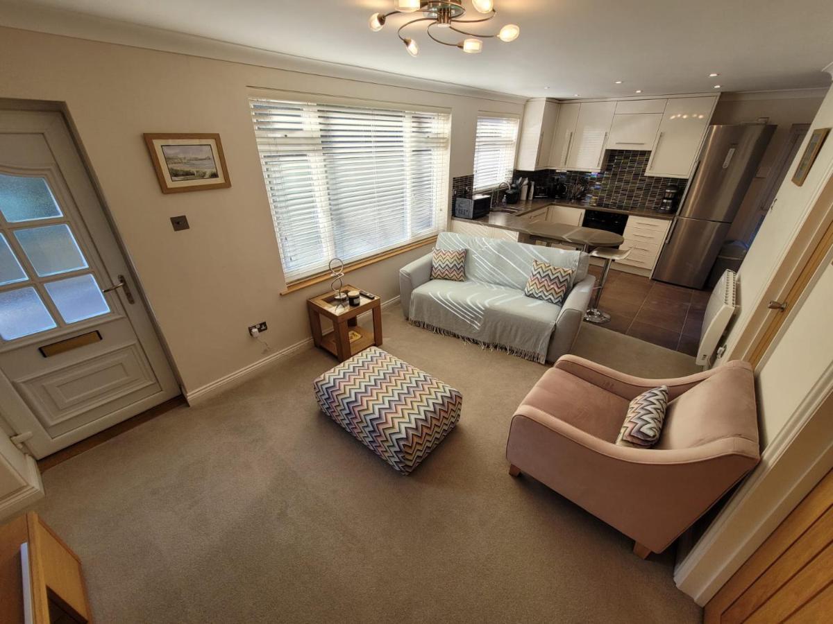 The Mumbles - Bungalow - 2 Bedrooms - Pet Friendly Swansea Eksteriør billede
